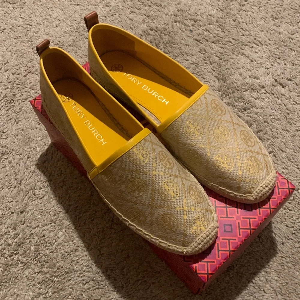 Tory Burch, T Monogram Espadrille Flat, US 11